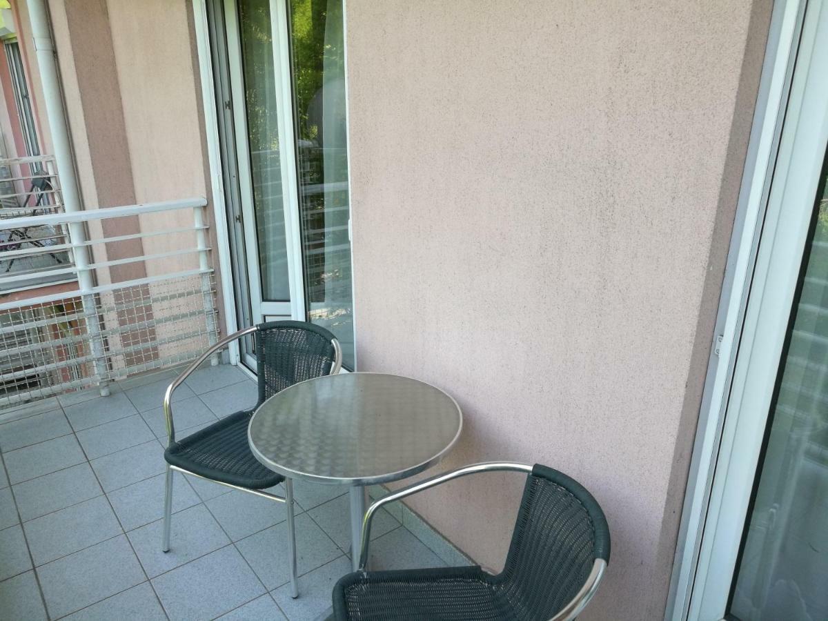 Niki Apartman Heviz Exterior foto