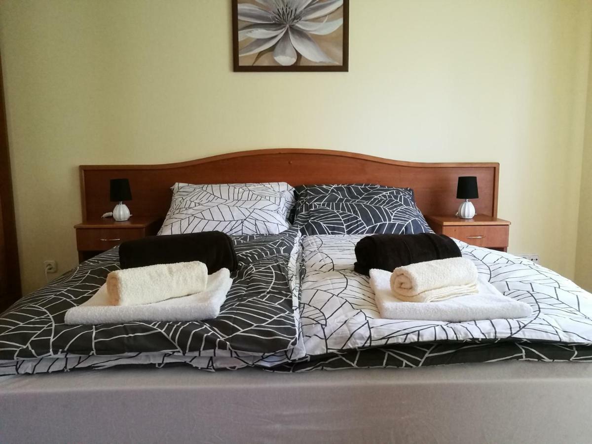 Niki Apartman Heviz Exterior foto